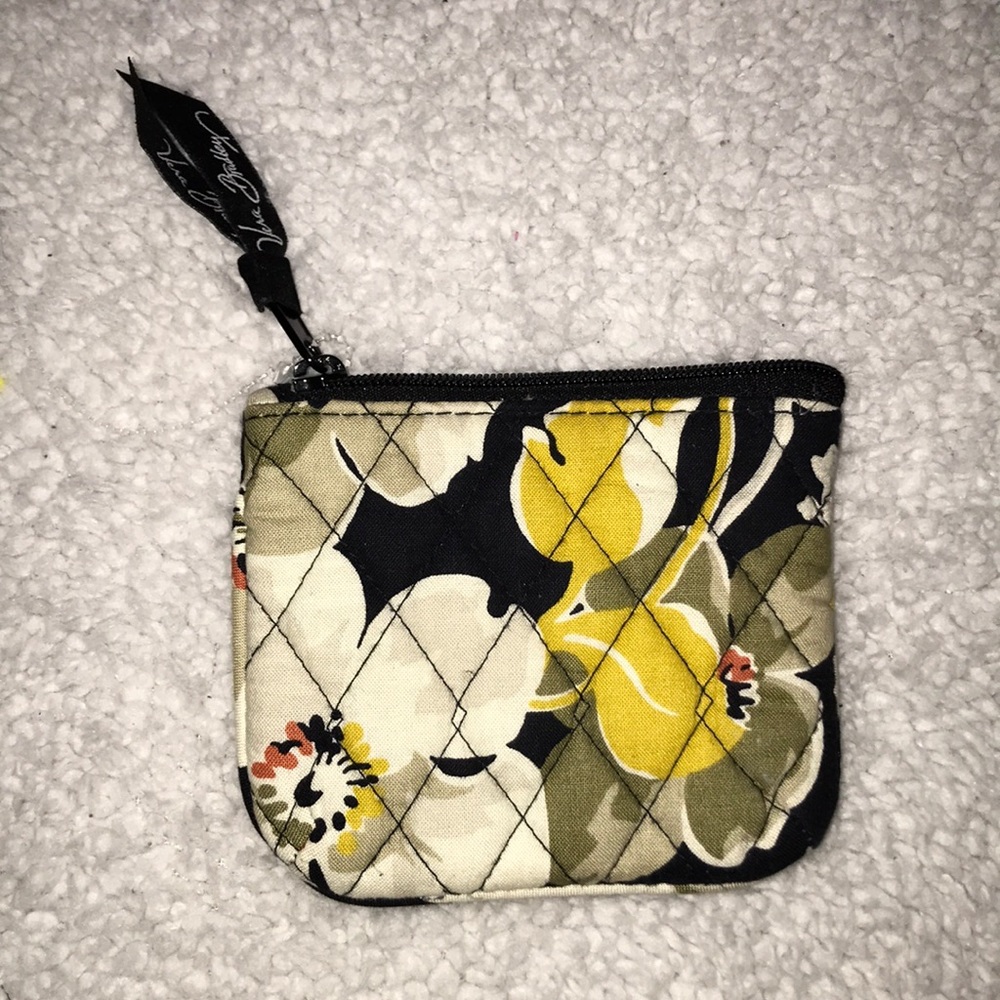 😱VERA BRADLEY COIN PURSE